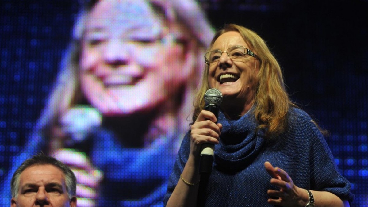 "Los Kirchner hemos sido militantes desde toda vida"