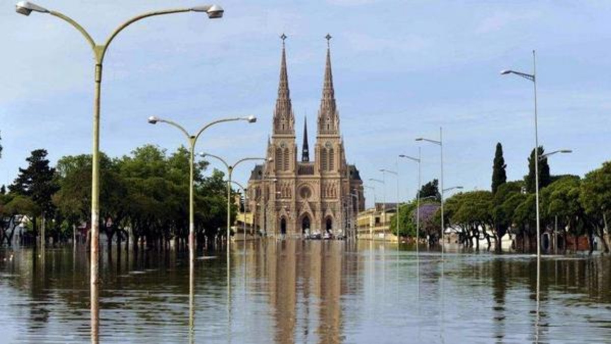 Llega el alivio: el río Luján comenzó a bajar lentamente