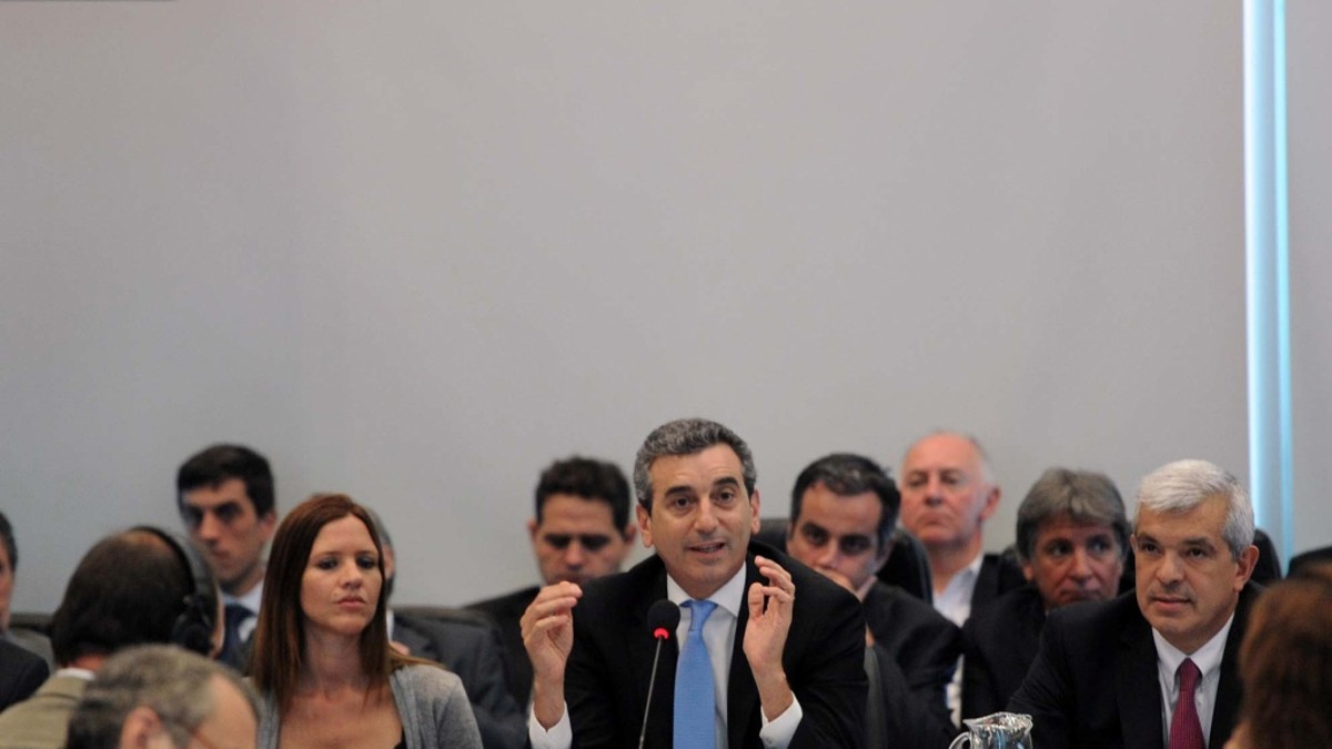 Randazzo criticó duro a los   "dirigentes ricos" que paran