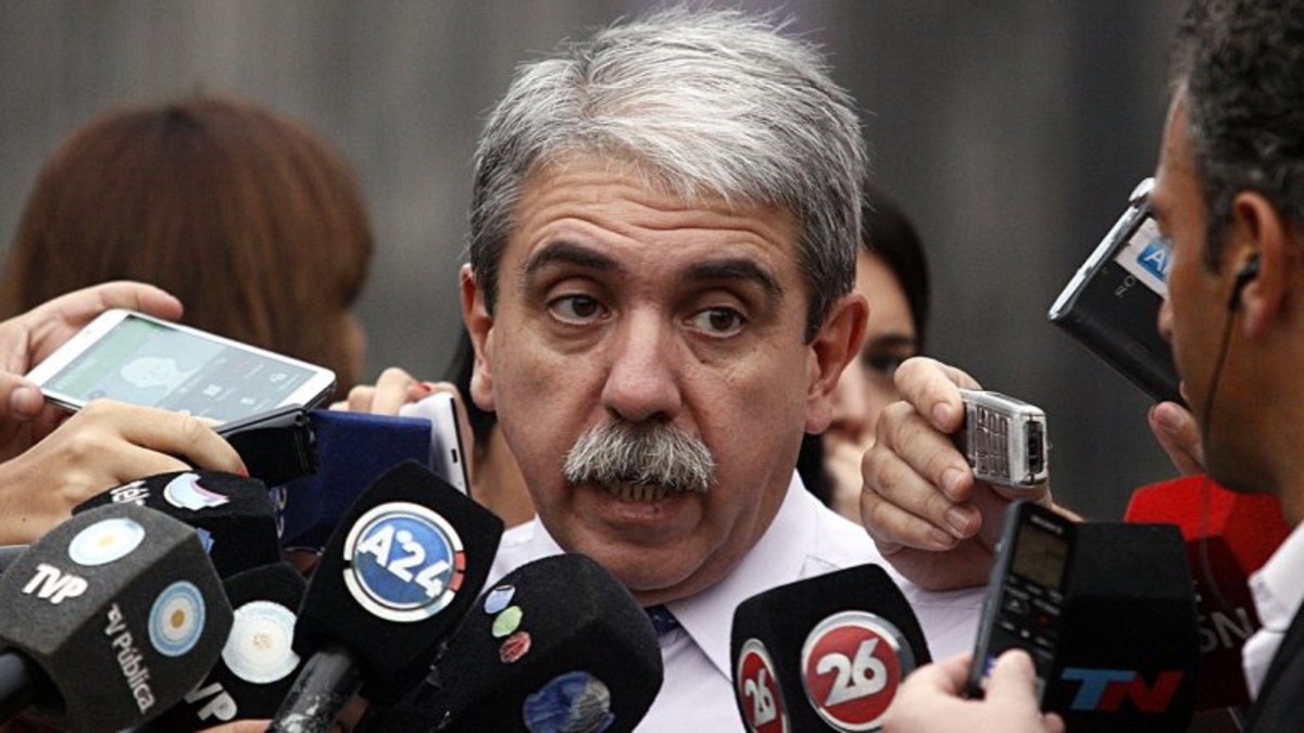"Los radicales quieren estar en un espacio como el nuestro", expresó Aníbal