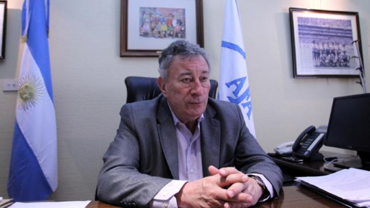 Segura le respondió a Berni, que pidió intervenir AFA