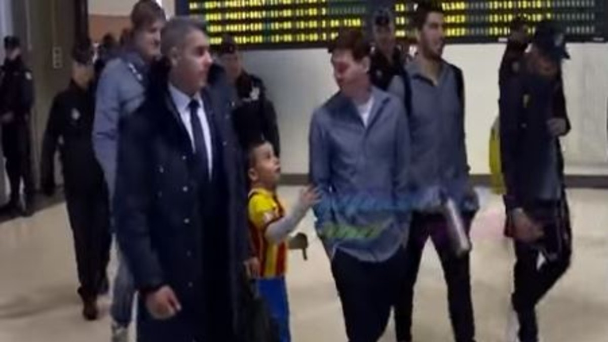 Un niño persiguió a Lionel Messi logró cumplir su sueño
