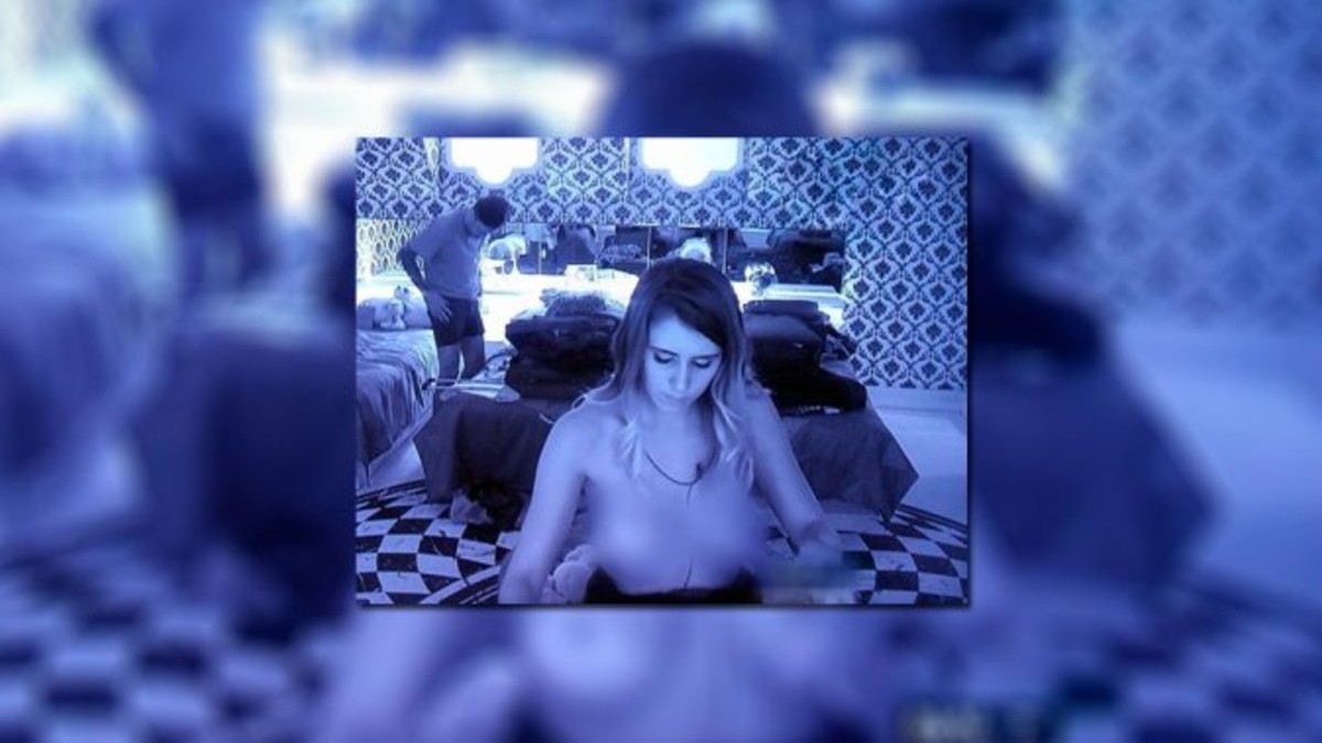 El topless y baile hot de Belén de GH