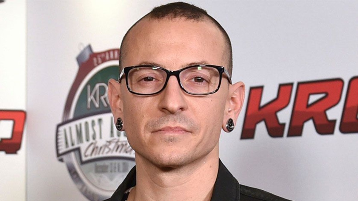 Fuerte: el último video del lider de Linkin Park