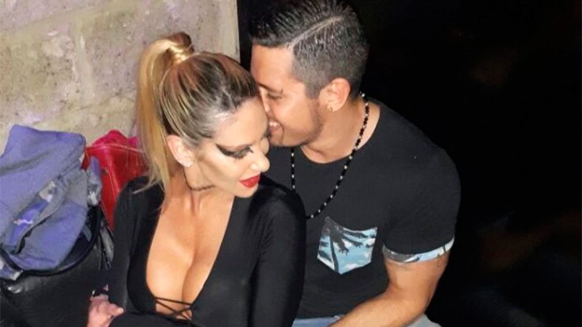 Mónica Farro presentó a su nuevo "fogozo" novio