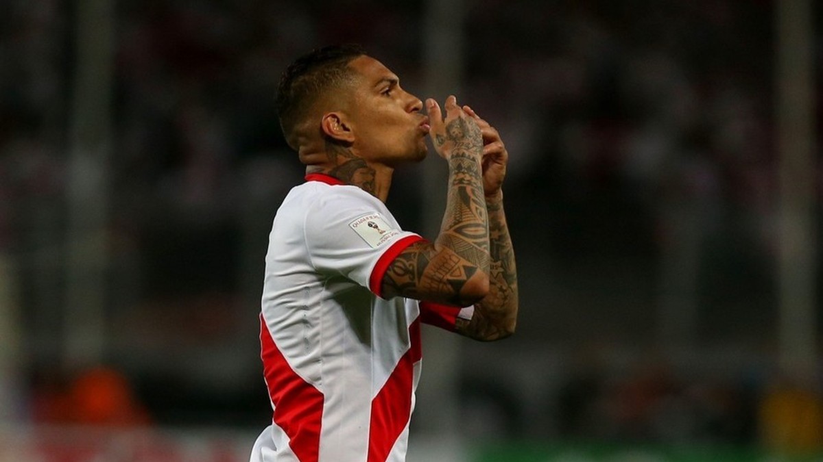 La FIFA le baja la sanción y Guerrero se va para Rusia
