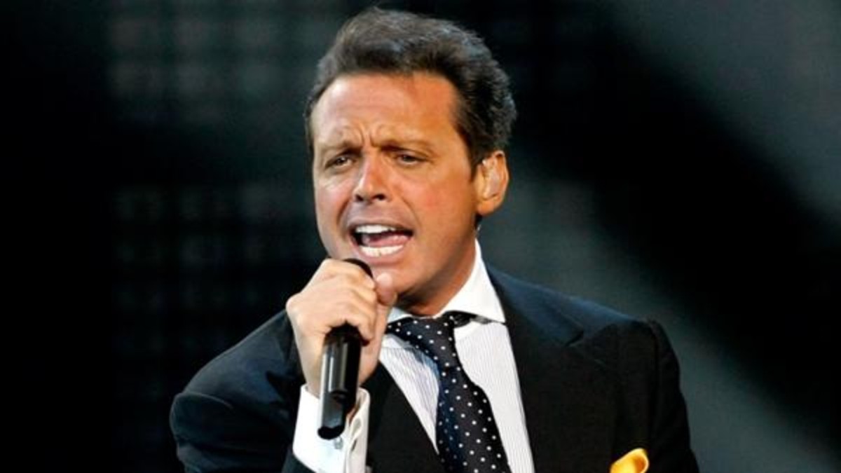 Luis Miguel perdió un juicio millonario contra su ex asistente