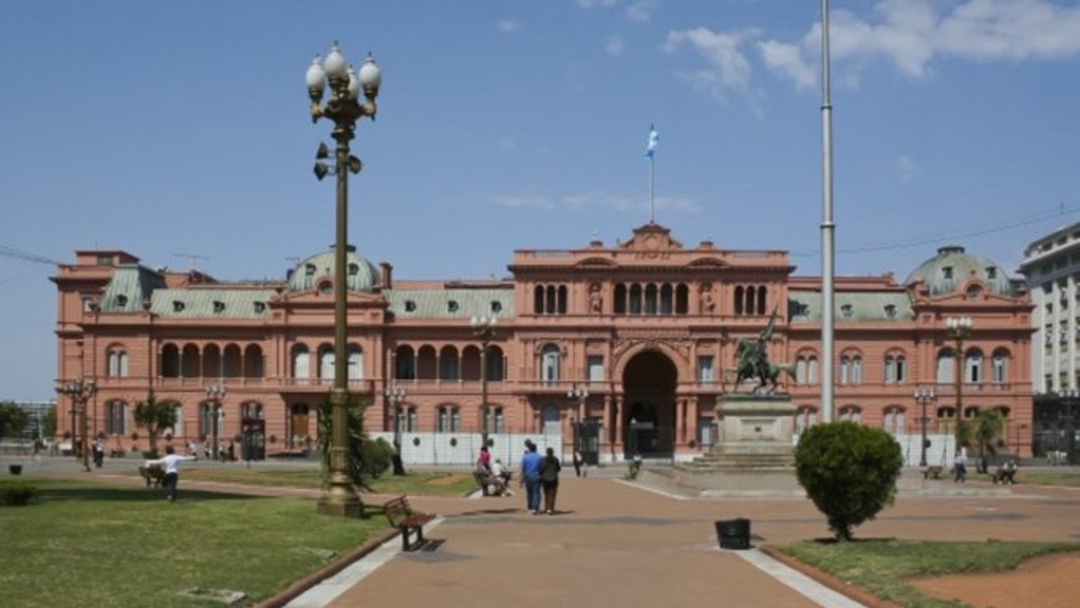 Amenaza de bomba anónima en la Casa Rosada