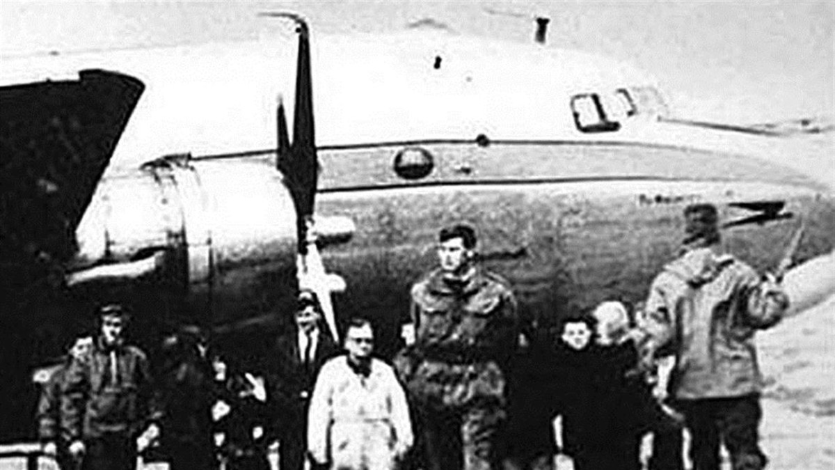 El día que la bandera argentina flameó en Malvinas