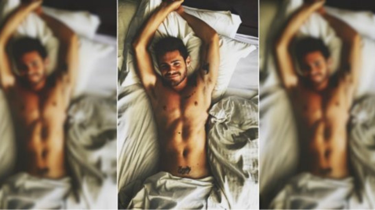 Gastón Soffritti, semidesnudo, insinuó de más en las redes: "Enjoy"