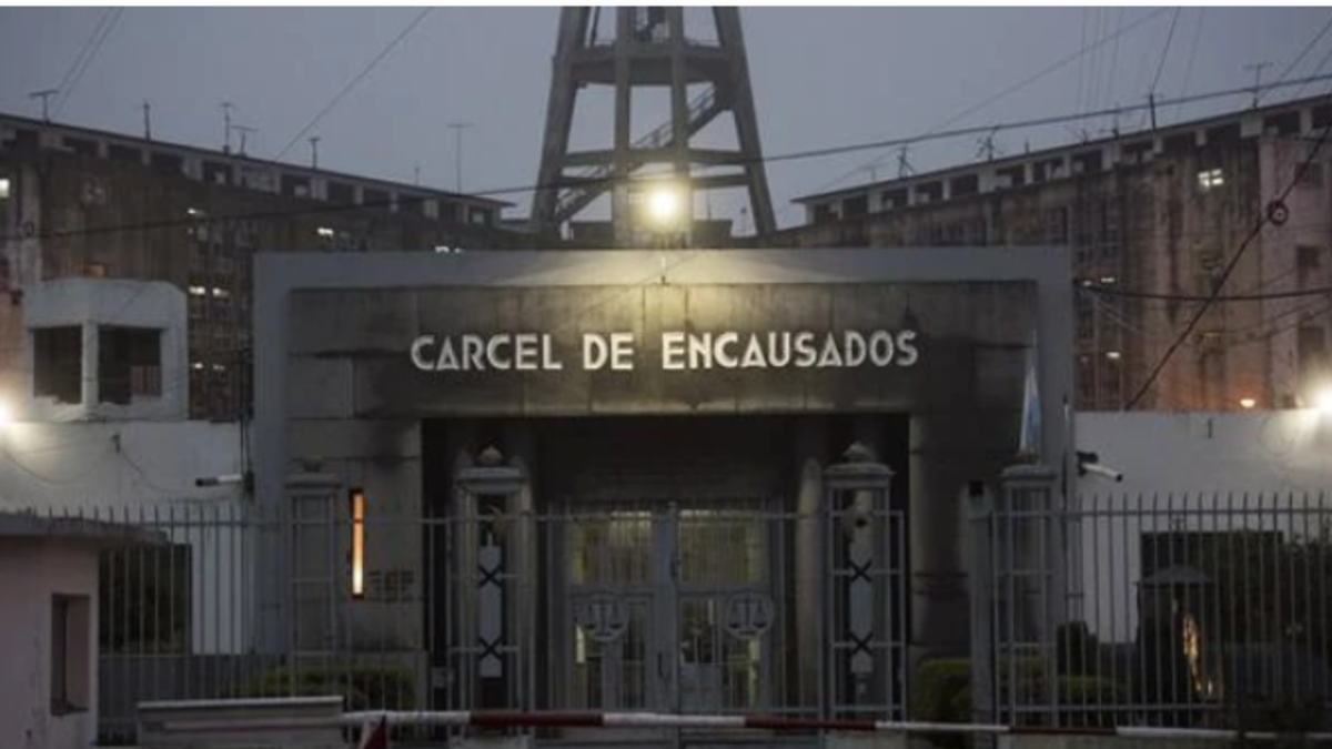 El plan para dar prisión domiciliaria a casi 1.500 presos