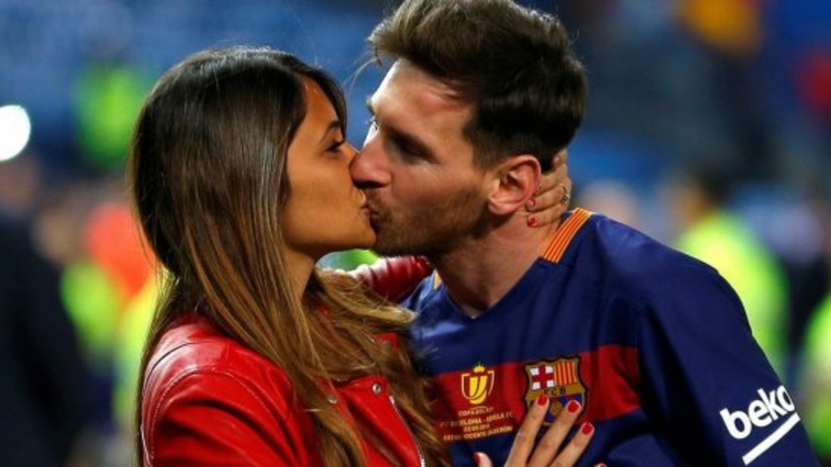 Se filtró la invitación al casamiento de Messi y Anto