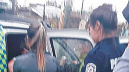 Agarran a paqueras en Barrio Obrero