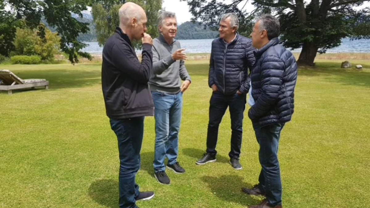 Macri salió a pedirle apoyo a algunos gobernadores Macri salió a pedirle apoyo a algunos gobernadores