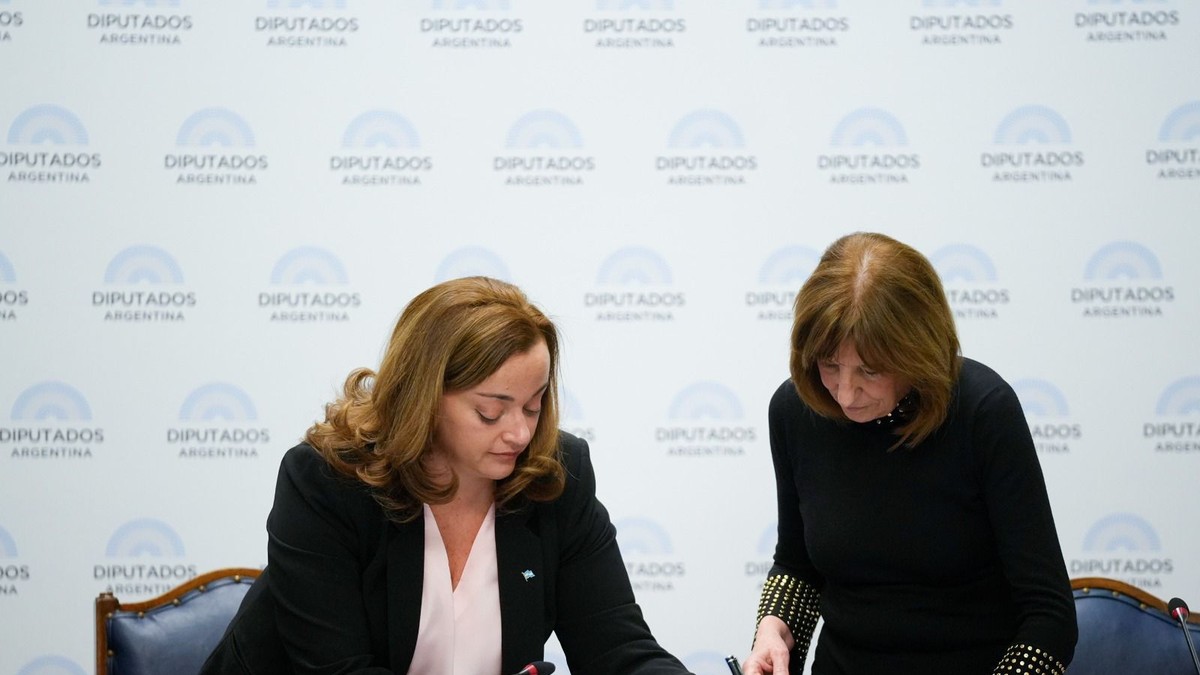 La Cámara de Diputados firmó un convenio para capacitar a trabajadores legislativos en RCP