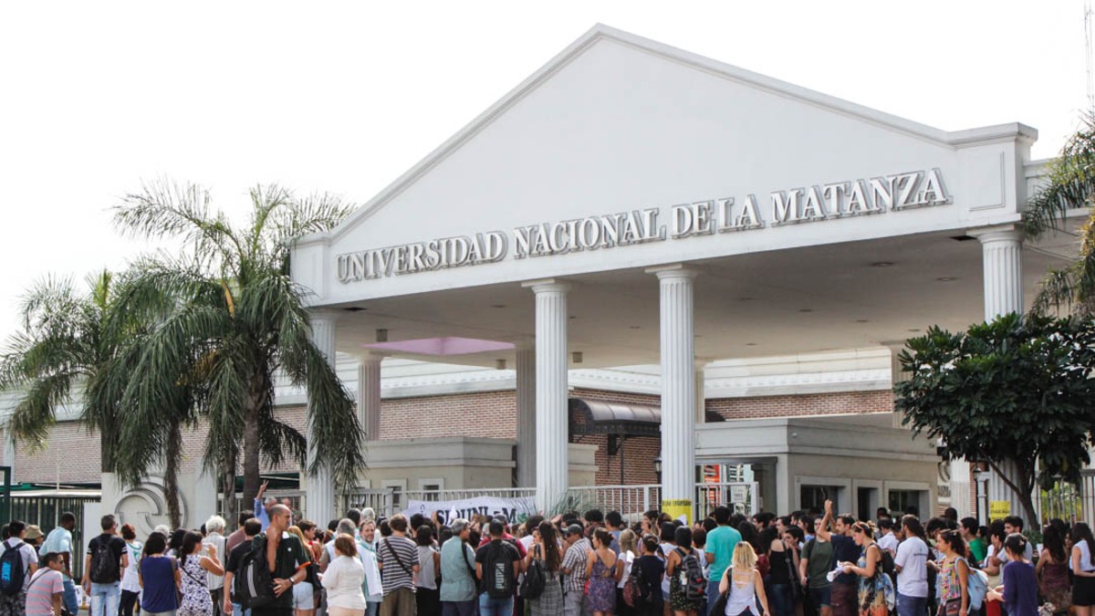 La UNLaM cobra $60 mil a los extranjeros por el curso de ingreso