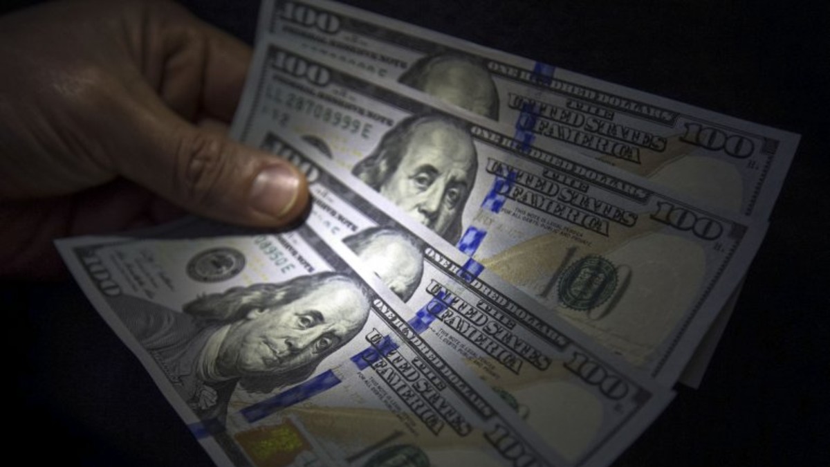 Calor y dólar compiten para ver quién está más alto