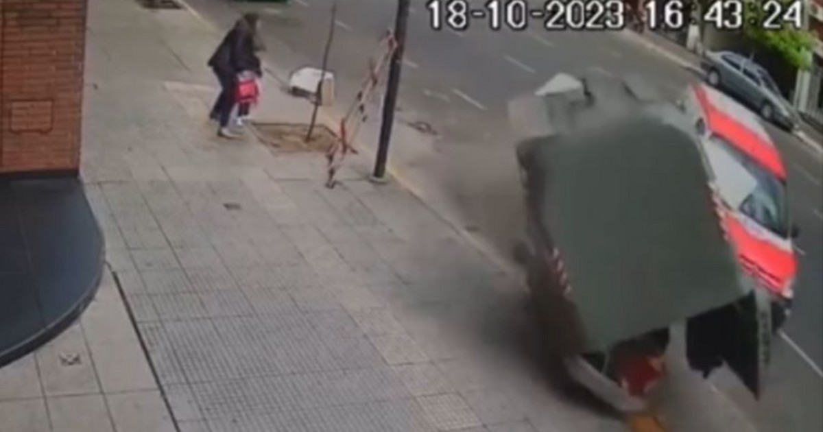 Una mamá y su hijo se salvaron de milagro tras un violento choque | 24con