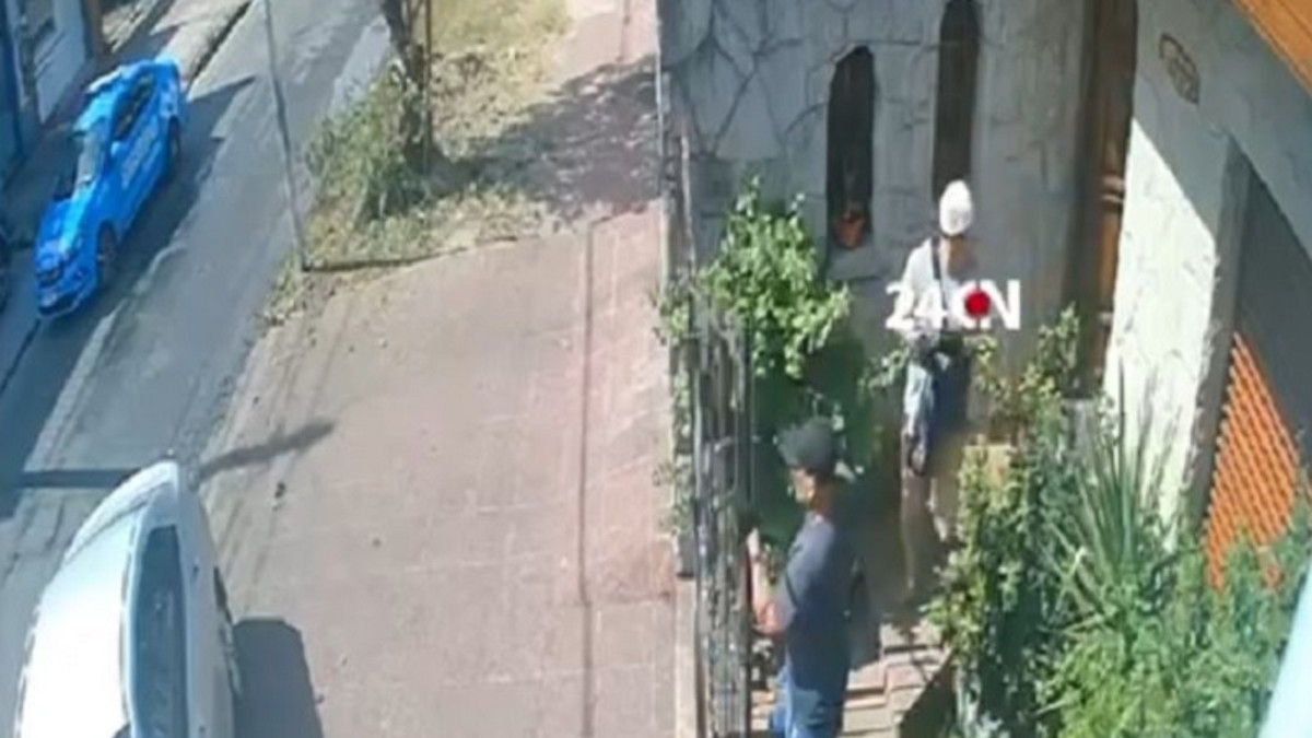 Una entradera puso en la mira a un móvil de Seguridad Ciudadana que habría dado apoyo a los ladrones para que puedan robar y escapar