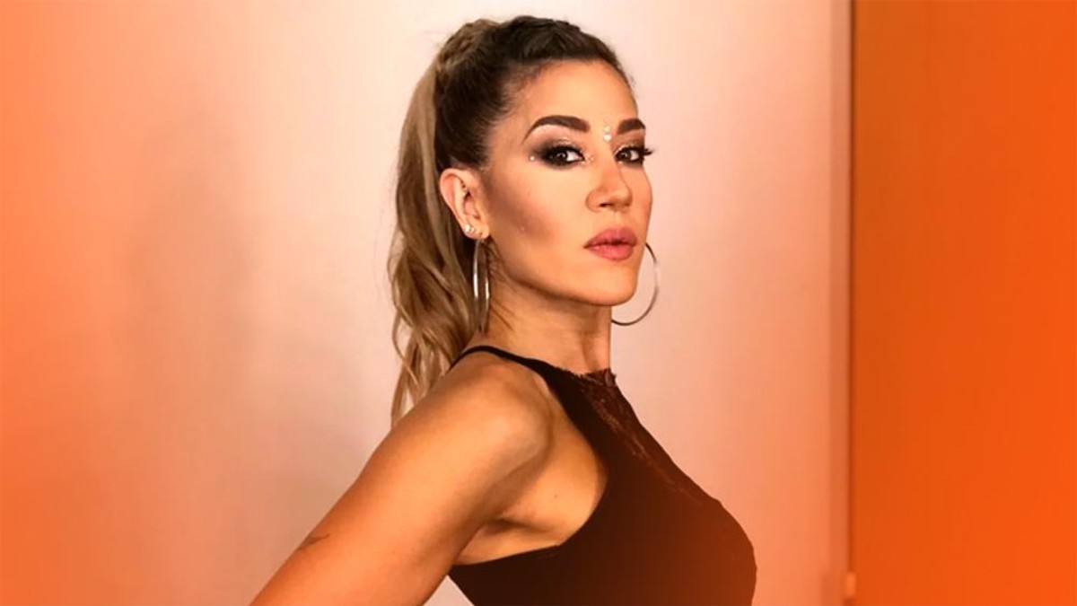 El infartante "topless animalito" de Jimena Barón