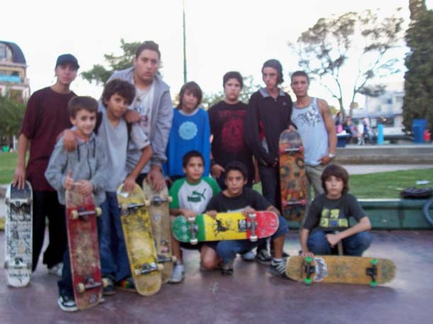 Fanáticos del skate "copan" plaza de Ituzaingó