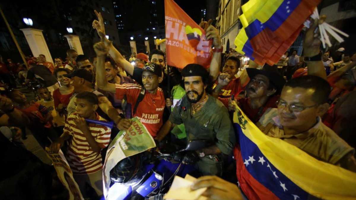 Chávez ganó las elecciones y seguirá al frente del país