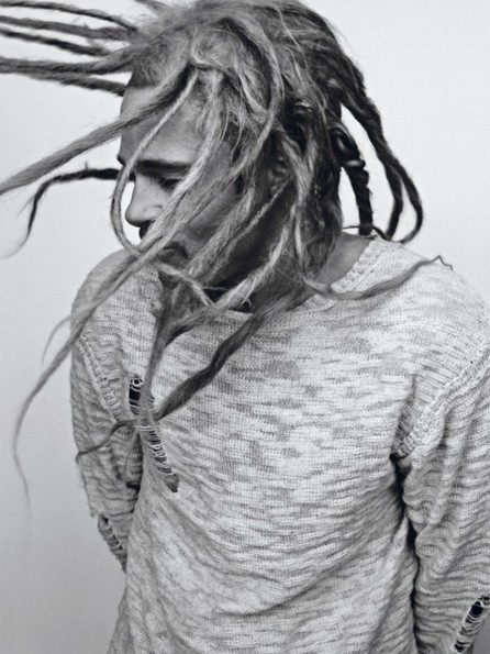 El nuevo look de Brad Pitt: ¿ahora se hizo rastafari?