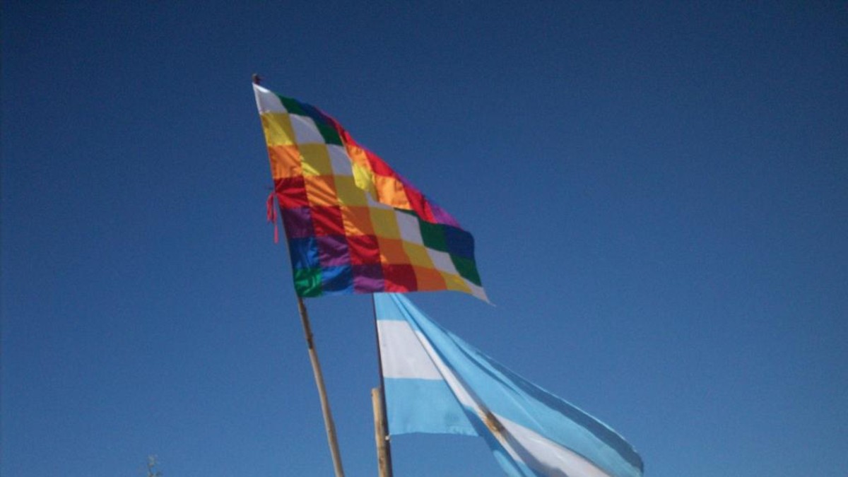 La "whipala" se izará junto a la bandera argentina