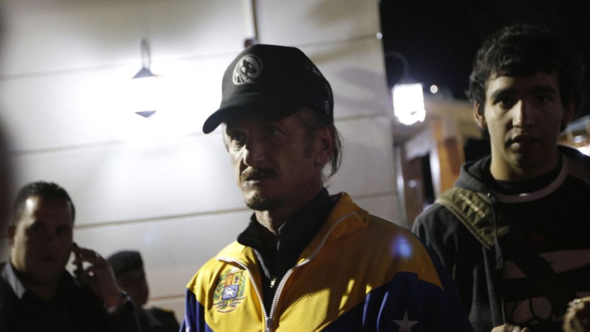 Sean Penn hizo vigilia por la salud de Chávez