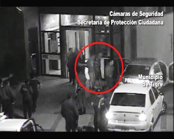 Detienen a tres ladrones sordomudos al intentar robar un banco