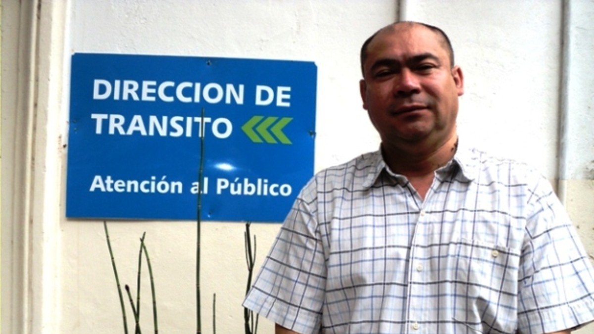 Autorizó a su personal a "pegar para defenderse"