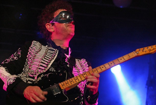 Cerati cerró el Club Ciudad de Buenos Aires