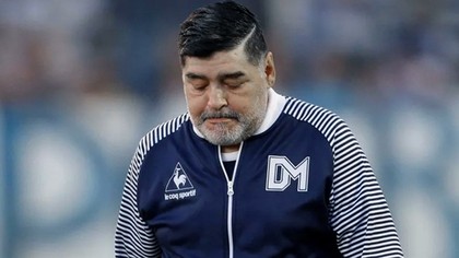 El asistente personal y un sobrino de Maradona complicaron a médicos