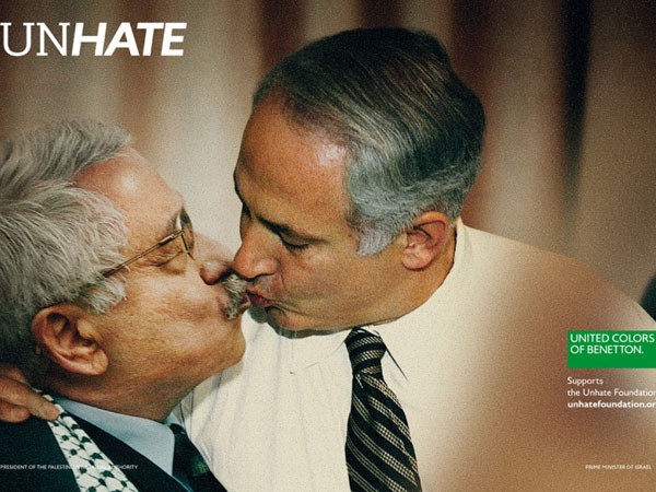 El beso de la discordia: sacaron la foto del Papa de la publicidad de Bennetton