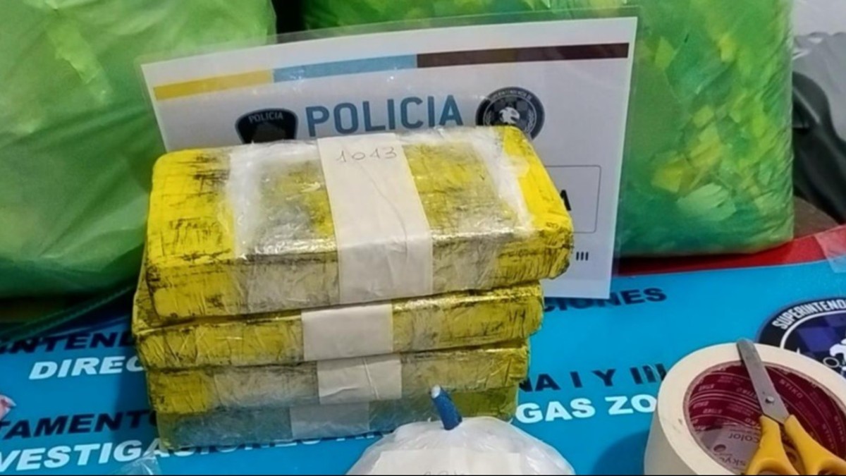 Cayó la banda del “ácido bórico”: usaban un potente pesticida para rebajar la droga y secuestraron más de 5 kilos de cocaína