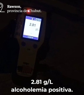 Rompió el alcoholímetro: lo detuvieron dos veces en 14 días por manejar con más de 2,81g/l en sangre por la ruta