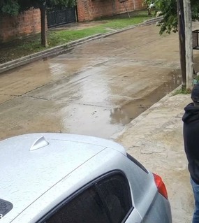 Bombones, globos y una violenta entradera de falsos repartidores: "¡Ayuda!"