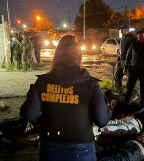 Un helicóptero, 200 policías y una “PyME narco” con 19 búnkers: 17 detenidos