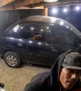 Ladrón silencioso entra a las casas de madrugada para robar lo que está a mano