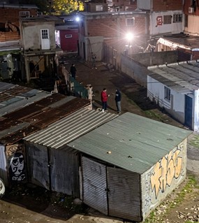 Guerra narco en Fuerte Apache: más de 30 detonaciones y un vecino herido
