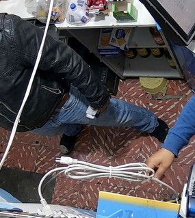 Entró a un kiosco con una faca y amenazó con darle un puntazo para robarle la recaudación 