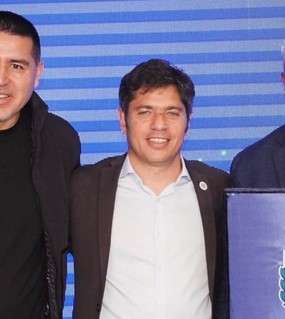 La provincia estaría evaluando a Riquelme como candidato a gobernador en la provincia de Buenos Aires