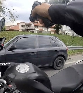 Asaltaron a los pasajeros de un colectivo y cayeron tras una persecución por la General Paz