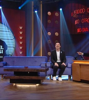 “Nadie toca así”: Nahuel Pennisi explicó su particular técnica para tocar la guitarra con una demostración en vivo
