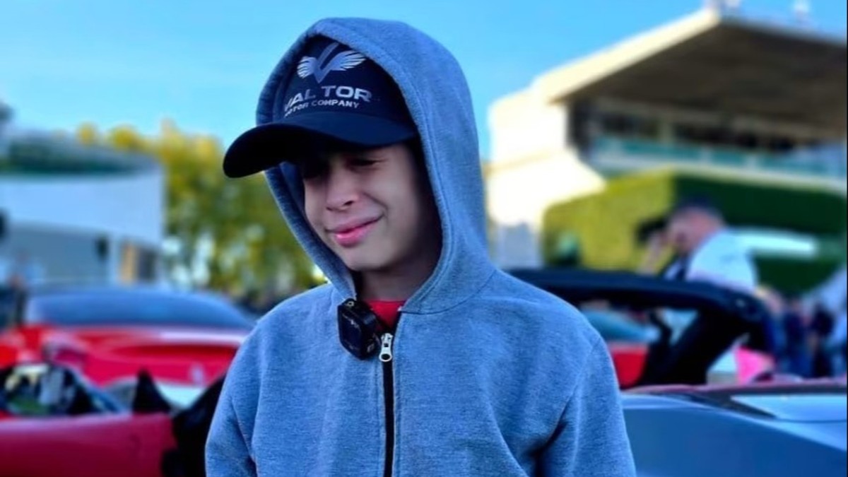 A los 8 años tiene el coeficiente intelectual más alto del país y reconoce la falla de un motor con solo escucharlo