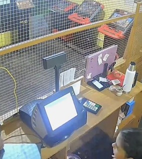 "Te doy un tiro”: le apuntó con un arma a la empleada de una quiniela y robó la recaudación