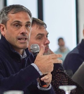 "Es un empleado de Milei”: Michel instó a Frigerio a que gestione la asistencia financiera ante el Banco Entre Ríos por la crisis en Granja Tres Arroyos