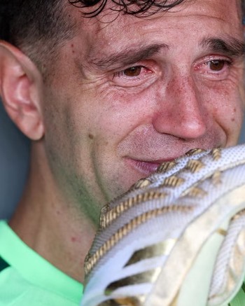“Queda ver si es momento de dar un paso al costado”: la revelación de Dibu Martínez y la duda sobre su continuidad en la Selección Argentina