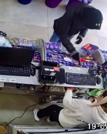 Asaltó cinco comercios a punta de pistola y en un robo se llevó 170 mil pesos
