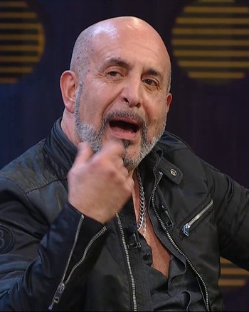 “Me salía el barrio de adentro y los quería cagar a trompadas”: Alejandro Fiore y el crudo impacto de hacer teatro sobre violencia de género en las cárceles